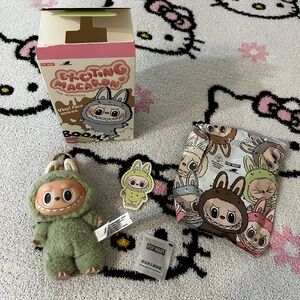 Exciting Macaron The Monsters: GREEN GRAPE